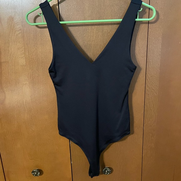 Black bodysuit BUNDLE small - Picture 5 of 10